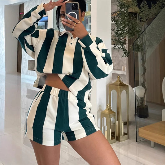 Womens Stylish Zebra-Striped Printed Long-Sleeve Top And Shorts Set