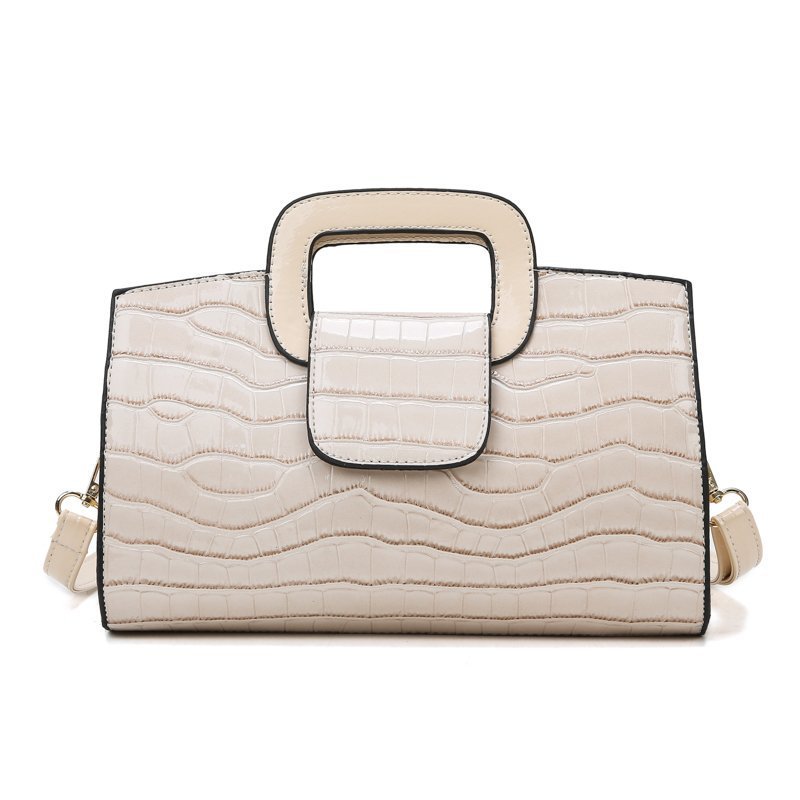 New European And American Retro Pattern Handbag