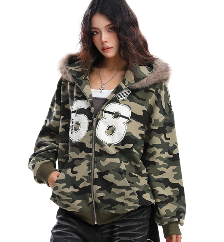 Camouflage Fur Collar Hooded Sweater