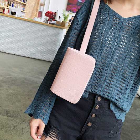 Simple And Versatile Messenger Shoulder Bag