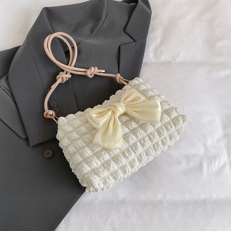 Niche Trendy One-shoulder Leisure Commute Women's Fashion Simple Handbag
