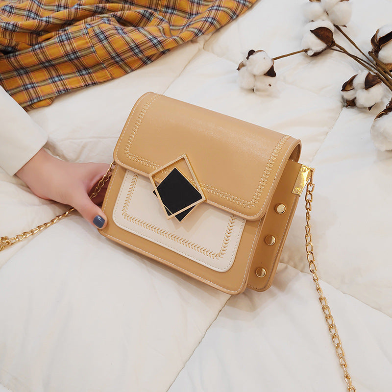 Shoulder chain small square bag