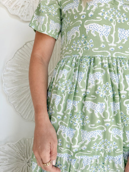 Leopard-print Short-sleeve V-neck Long Dress With Pockets