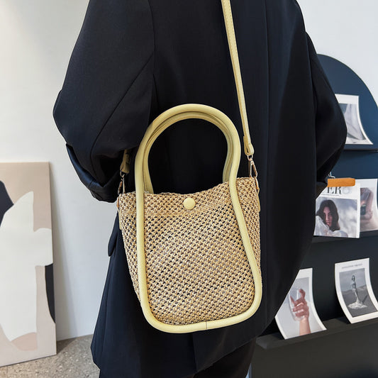 Women's Straw Portable Bucket Bag