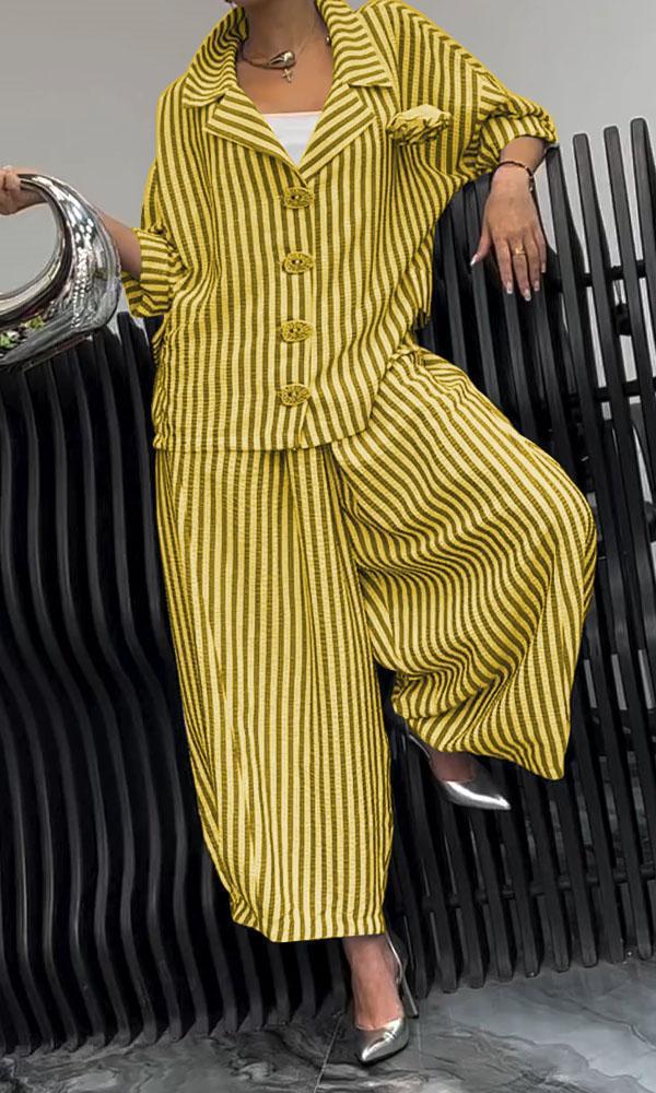 A Casual Set Of Loose Flower-striped Blazer With A Commuting Style