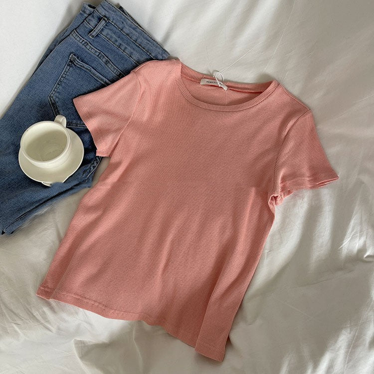 Ensfarvet kortærmet T-shirt til kvinder, slim-fit crop-top