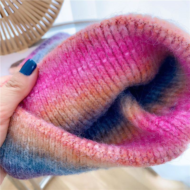 Women's Knitted Hat With Good Hand Feel In Winter