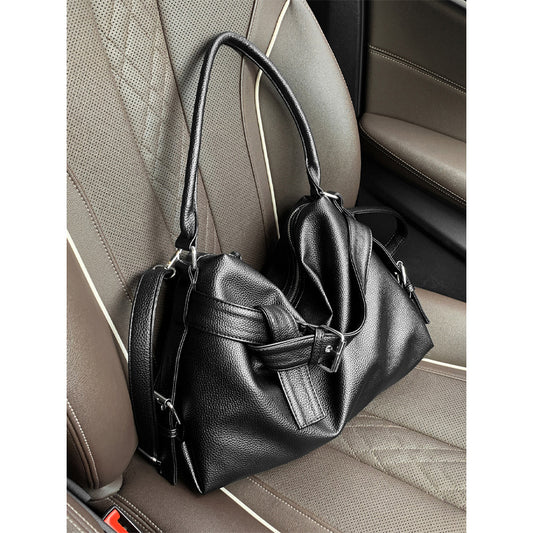 American-style Retro Versatile Biker Bag High-capacity Edgy Underarm Bag For Bold
