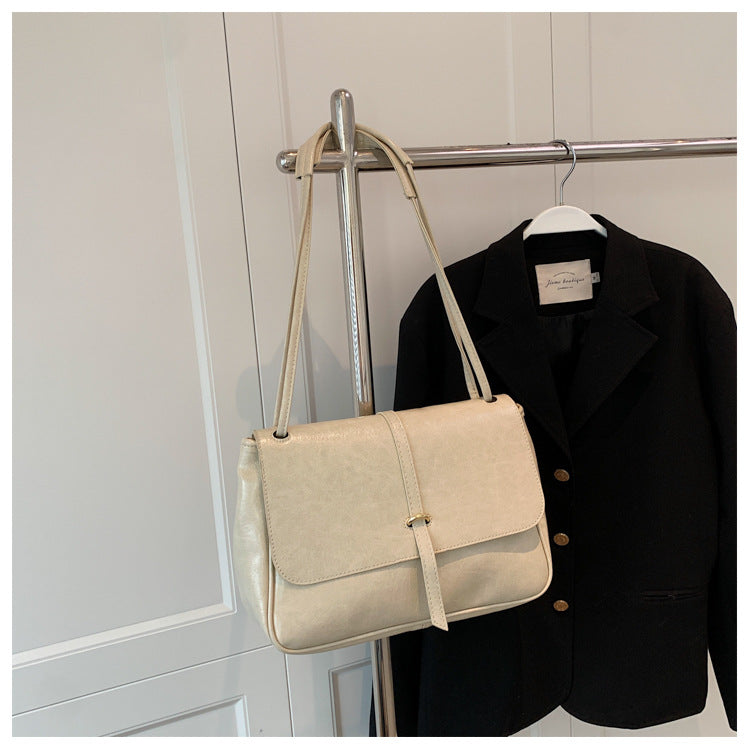 Women's New Retro Fashion Clamshell Shoulder Messenger Bag Casual Simplicity