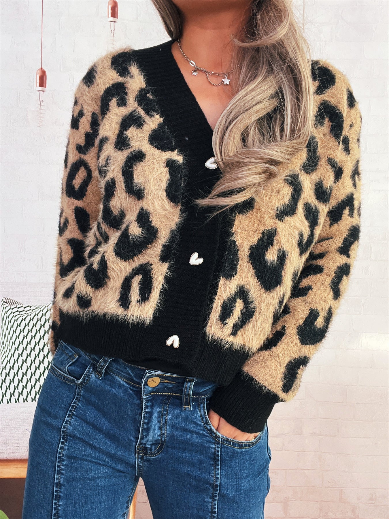 Thick Leopard Print Sexy V-neck Short Single-breasted Sweater