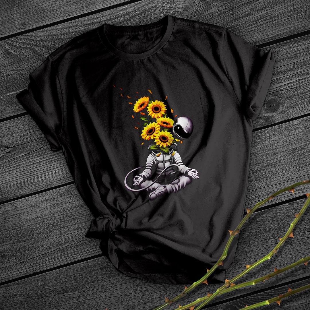 Meditation Astronaut Print Short Sleeve