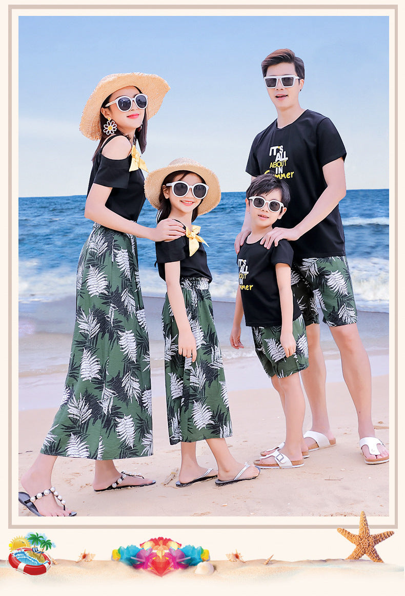 A Family Of Three Or Four Suits Beach Vacation Whole Home Decoration