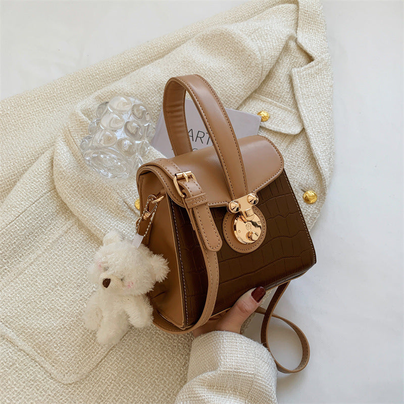 Women's Versatile Fashion Messenger Handbag