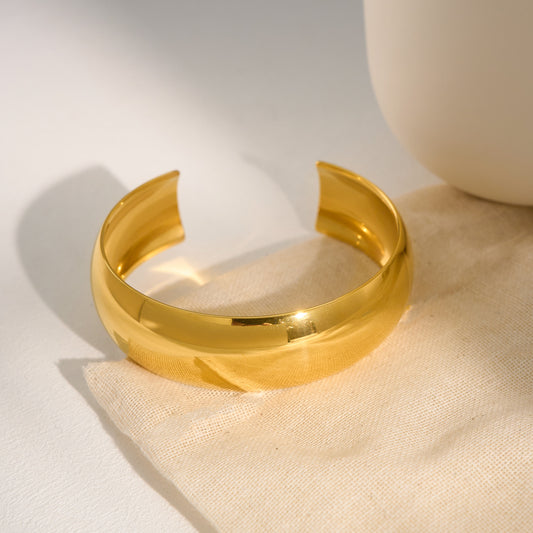 Women's Fashion Titanium Steel Fine Polished Surface Bracelet