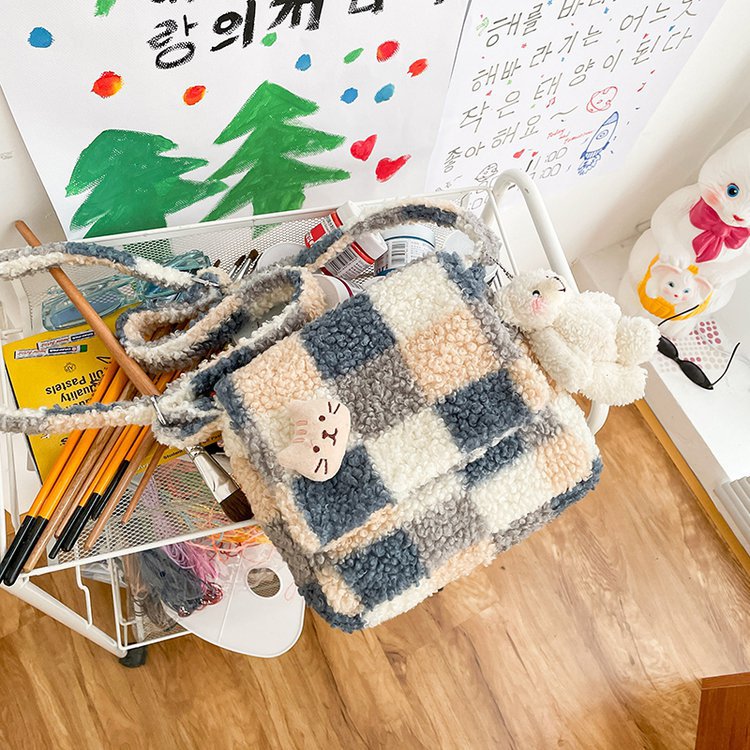 One-shoulder Crossbody Japanese Cute Lamb Plush Bag