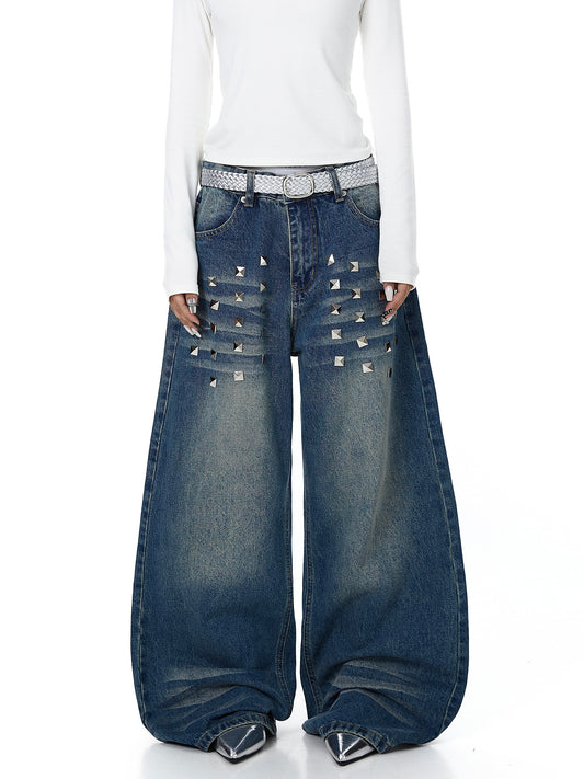 Womens Washed Denim Jeans With American-Style Rivet Design And Cat-Eye Distressed Details