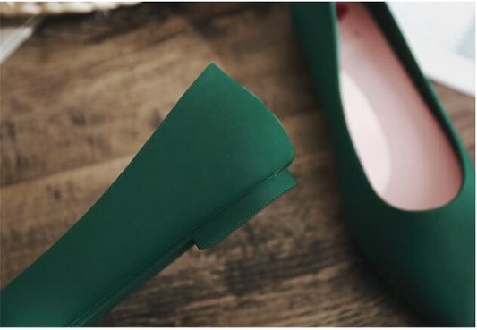 Women's Solid Color Flat-heel Pointed Sandals