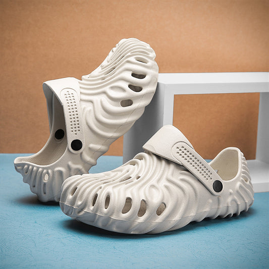 Summer New Adult Men's Breathable Baotou Casual Wear Hole Shoes