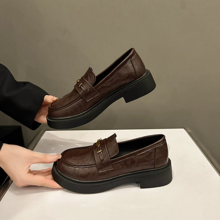 Soft Bottom Soft Surface Small Leather Shoes