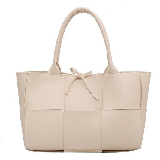 Design Large Capacity Shoulder Bag Women's Fashion Weaving