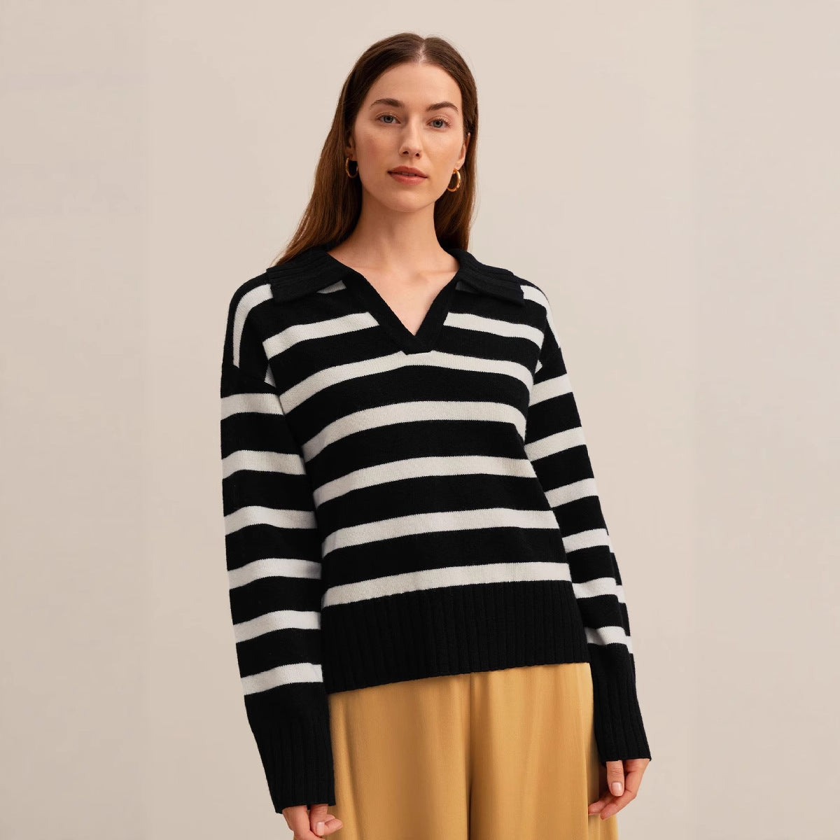Contrast Color Loose Knitted Polo Collar Sweater