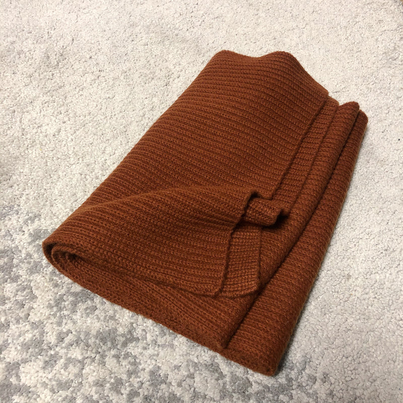 Rusty Wool Coarse Thread Caramel Scarf