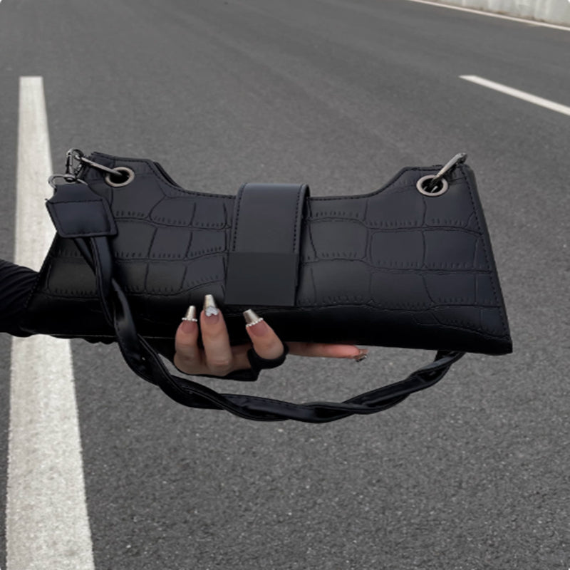 Niche Design With High-end Texture And Western Style Single Shoulder Baguette Bag