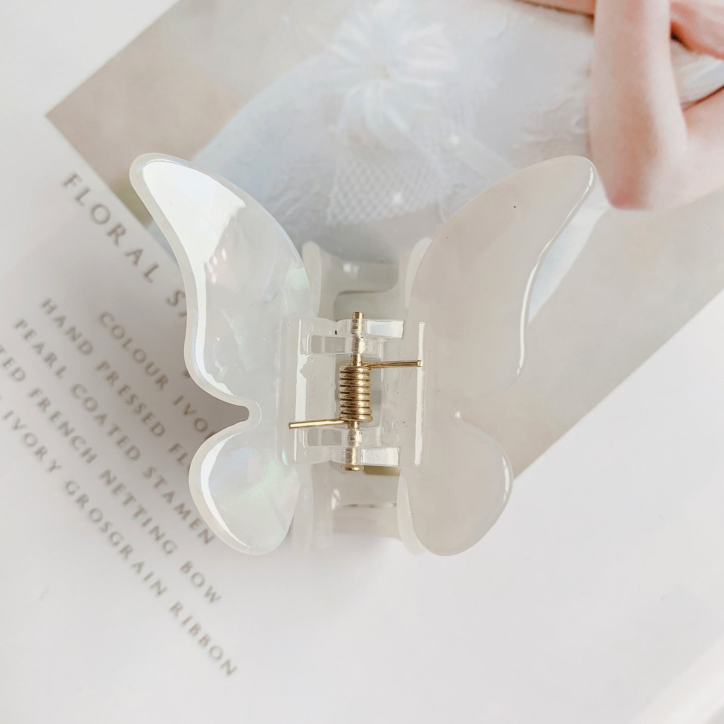 Girls Ins Acetate Butterfly Colorful Grab Clip