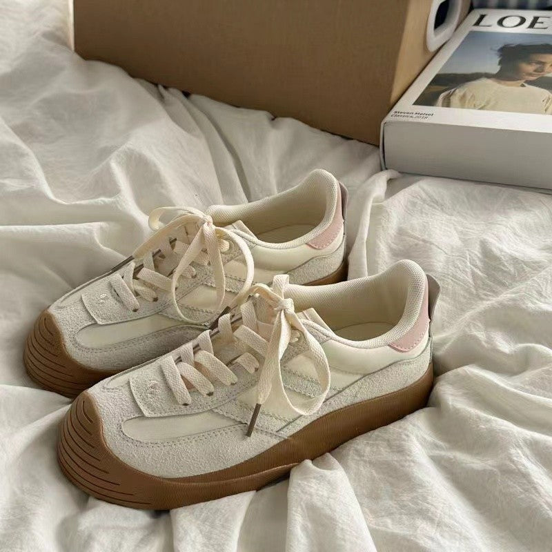 Women's Versatile Vintage Niche Breathable White Sneakers