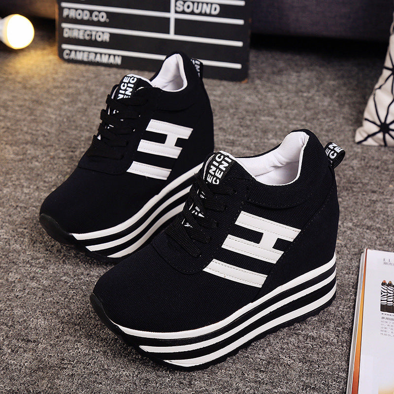 Women's Casual Shoes With Increased Height In Frosted Suede