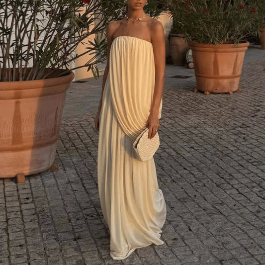 Simple Solid-color Tube Top With Pleated Figure-flattering Design And A Form-fitting Silhouette