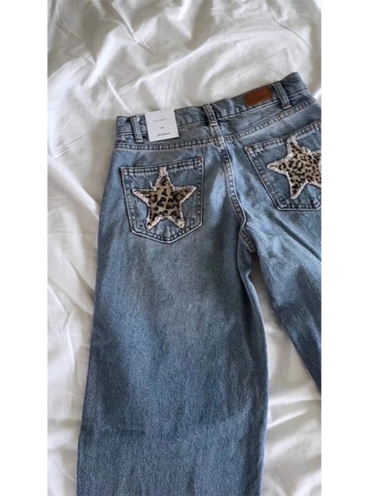 American Vintage Jeans med leopardprint og broderede stjerner