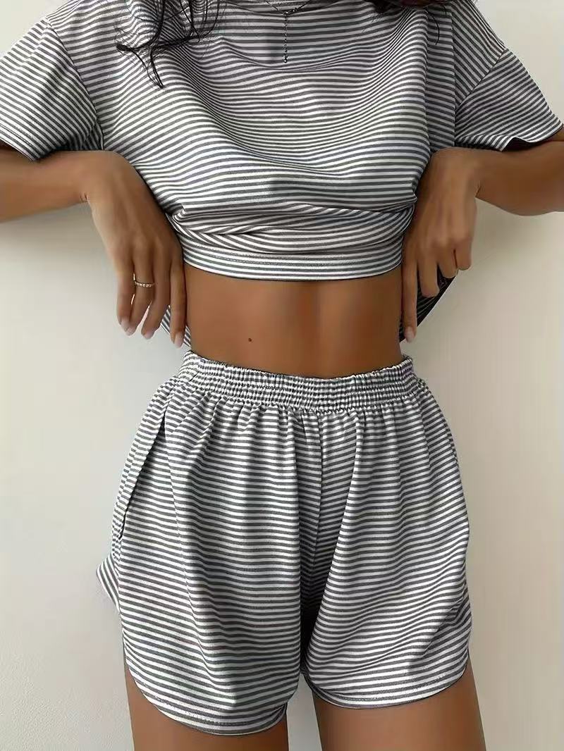 Women's Casual Crew-Neck Short-Sleeve Top And Shorts Set