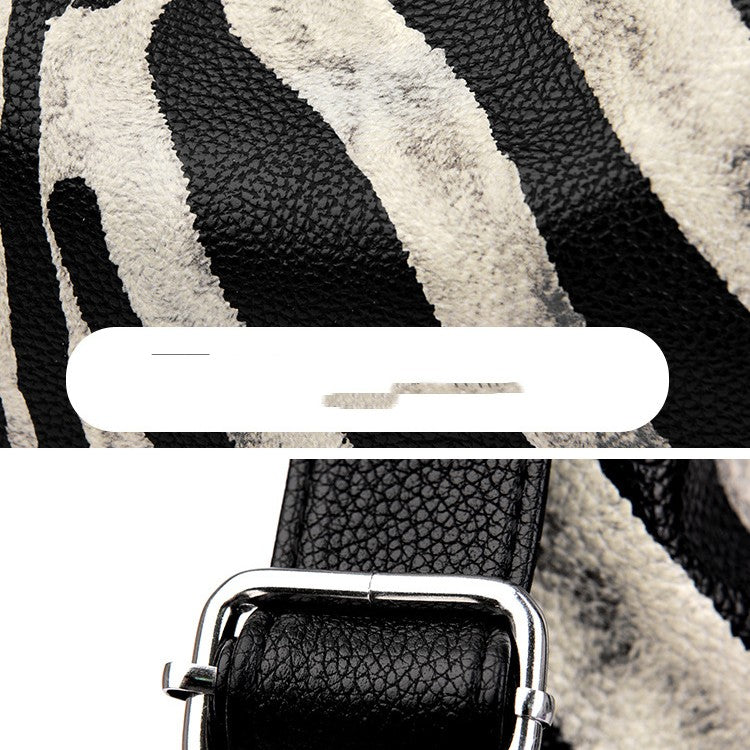 The New Korean Version Of The Vintage Retro Casual Armpit Bag