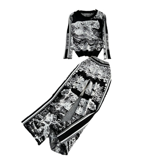 Rundhals Løs Sweater med Jungle Dyre-jacquard og Lange Ærmer, Todelt