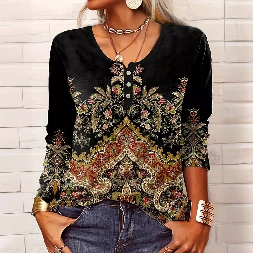 Women's V-neck Ethnic Print Plus Size T-shirt
