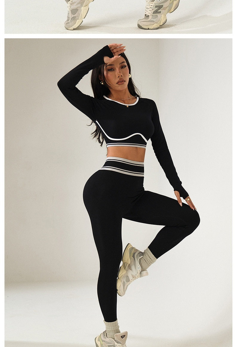 Womens AutumnWinter Crew-Neck Long-Sleeve Outdoor Sports Fitness And Yoga Set From Europe And The US