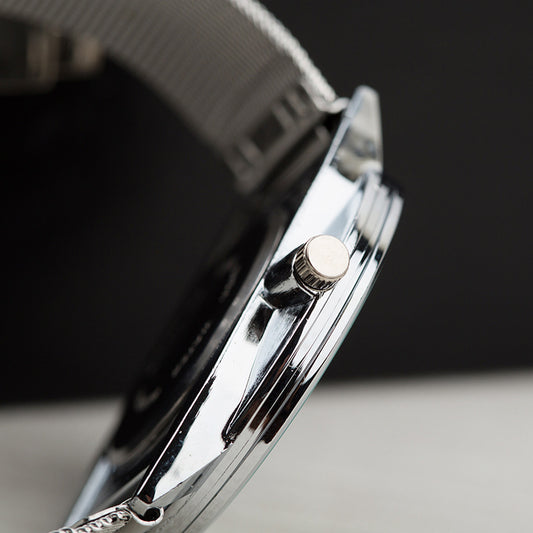 Square Case Silver Mesh Strap Ladies Watch