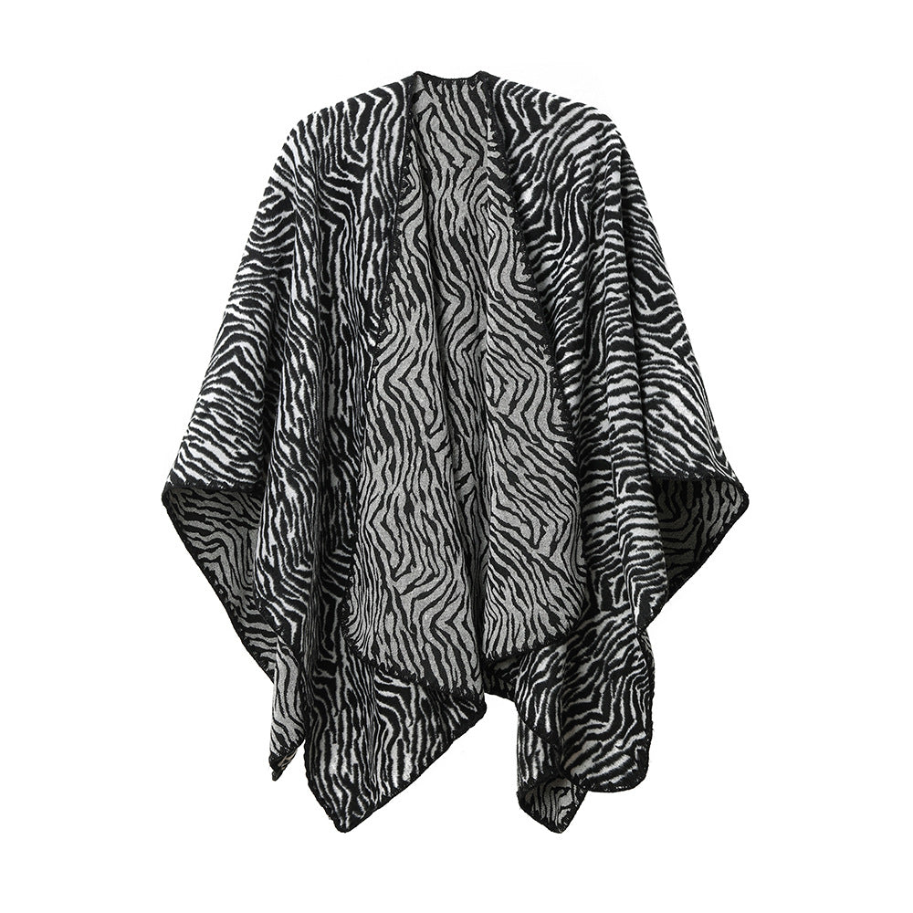 Nyt mellemlangt varmt vinter sjal med zebraprint