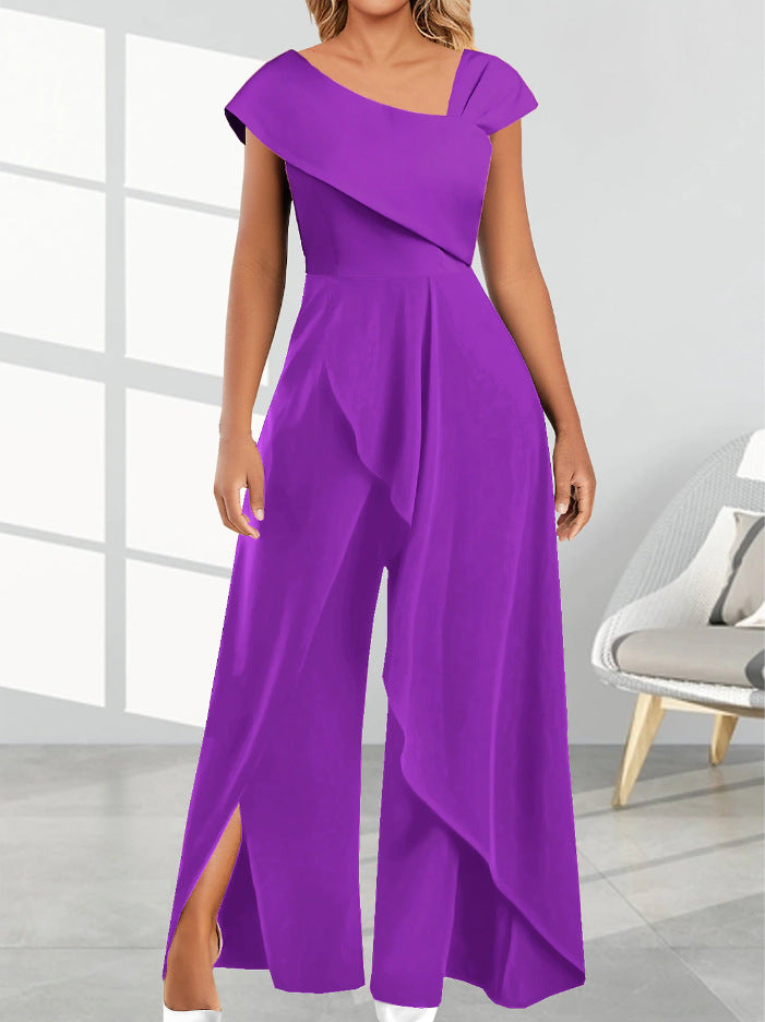 Moderne Jumpsuit med skrå krave og enkelt design
