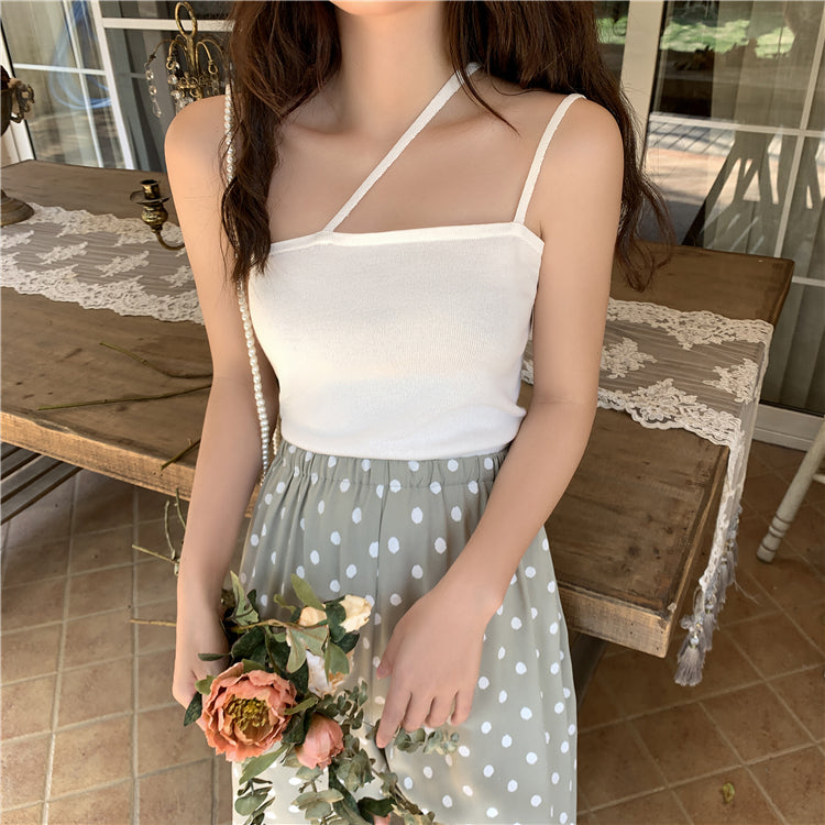 French Women's Short Top With Diagonal Shoulder Suspenders