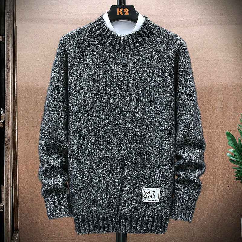 Teenagers Wear Knitted Sweater Tops And Bottoming Shirts