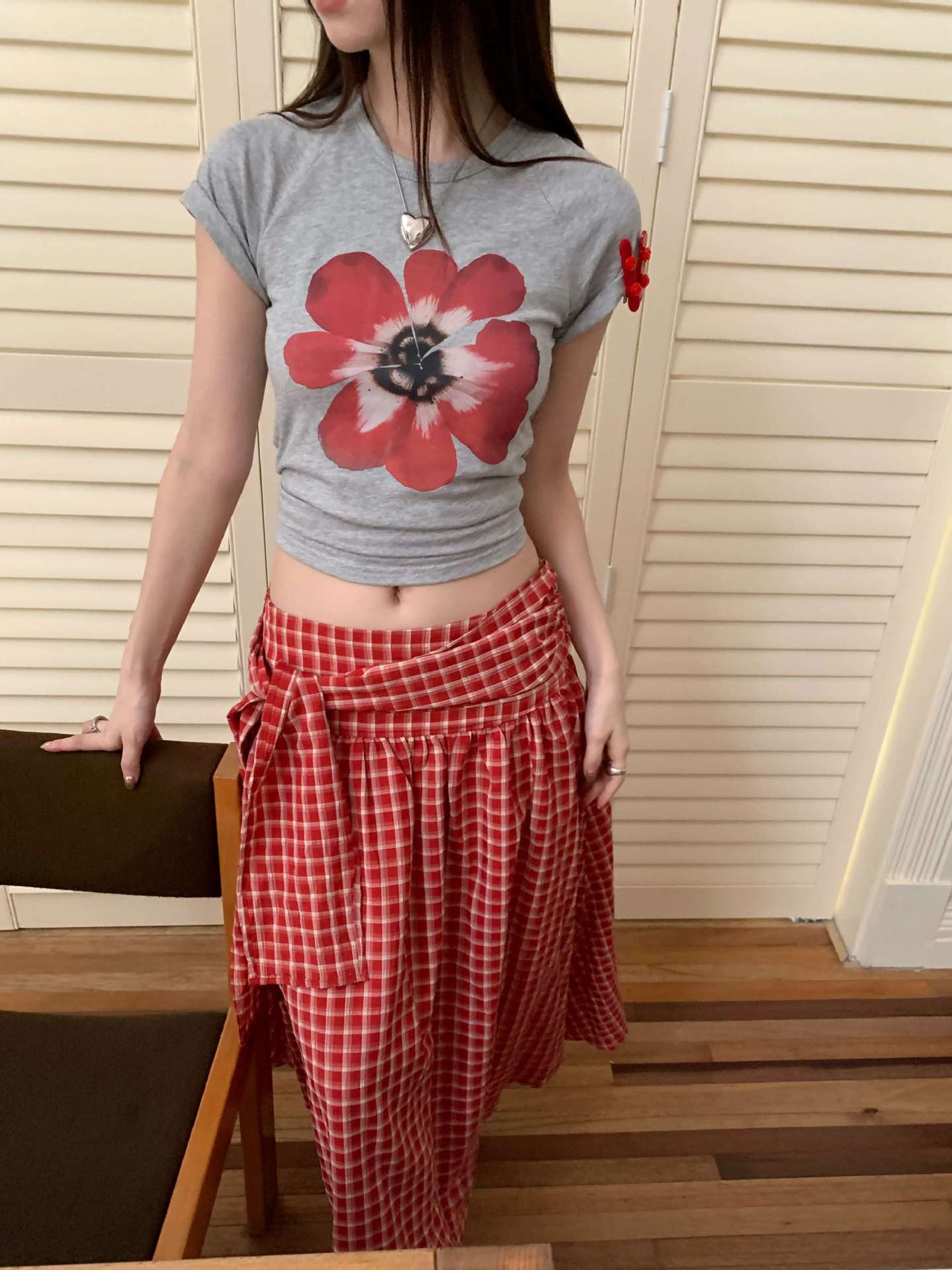 Lace-up Plaid Side Loose Zip Skirt