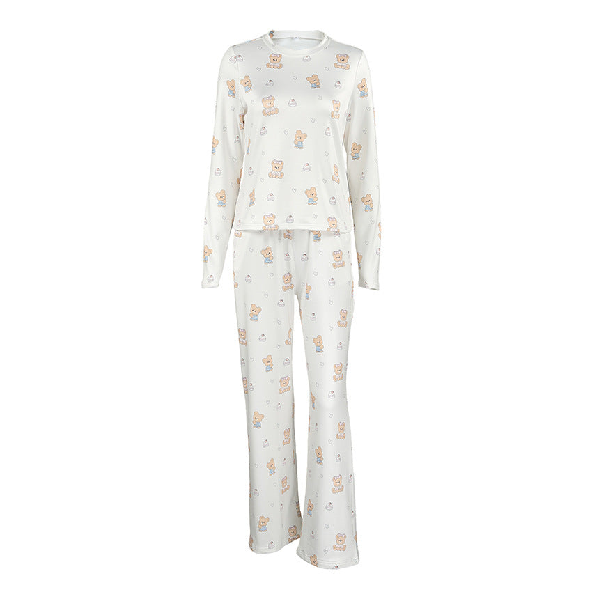 Fashionable Pajama Set With Bear Print Long-Sleeve Top And Long Pants