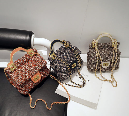 Checkerboard Plush Diagonal Chain Bag Girl