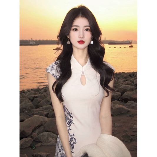 Modern Chinese-Style Slim Fit Cheongsam Dress - Silk Blend Elegant Traditional-Inspired Women's Formal Dress