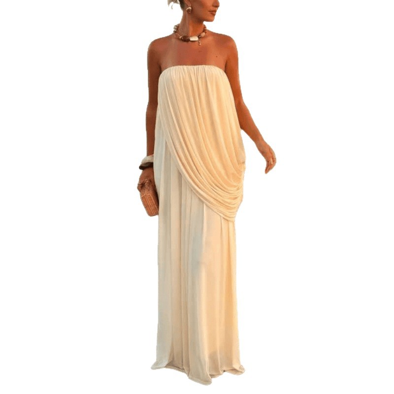 Simple Solid-color Tube Top With Pleated Figure-flattering Design And A Form-fitting Silhouette
