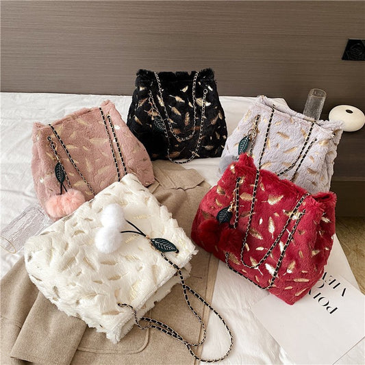 Women's Fashion Casual Plush Chain Shoulder Messenger Bag