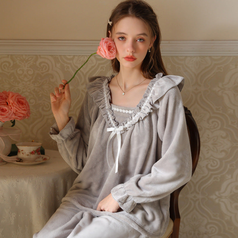 AutumnWinter Princess-Style Fleece-Lined Extra-Thick Pajama Set