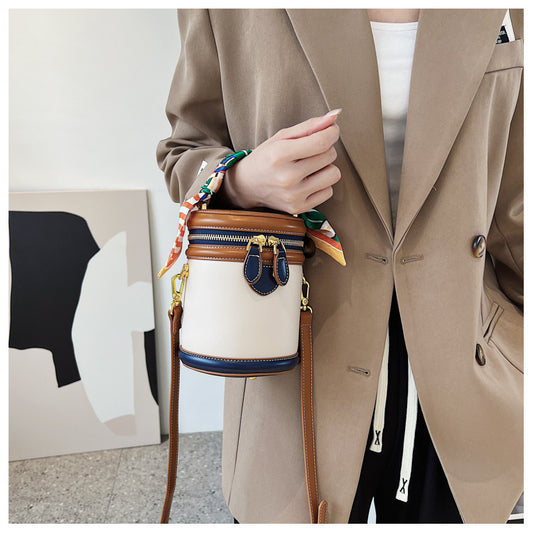 Special-interest Design Cylinder Portable Messenger Bag